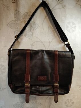 Fossil Canyon Commuter Black & Brown Laptop/ Messenger Leather Bag